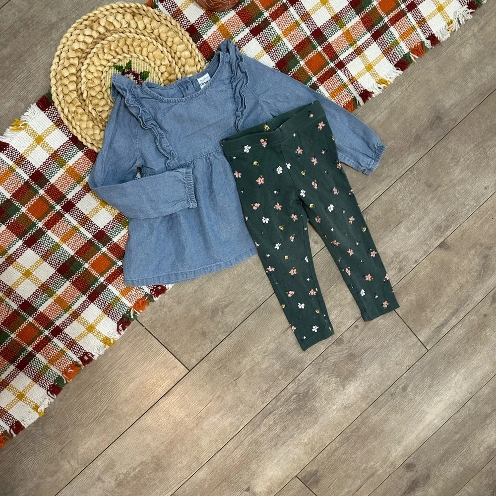 Carter’s 2T Toddler Girl Chambray Blouse & Floral Leggings Outfit Set - Picture 4 of 13